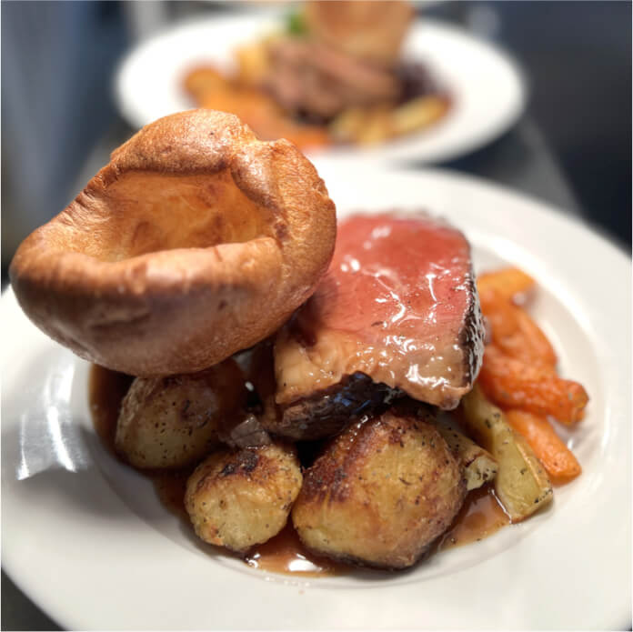 Sunday Roast at New Quay Inn