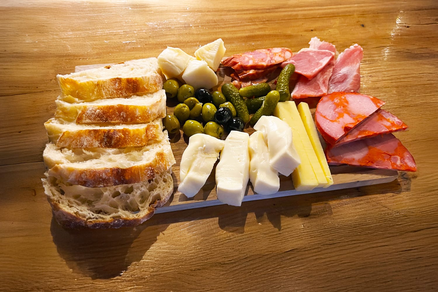 New-Quay-Inn-Brixham-Food-in-Brixham-Charcuterie-Board